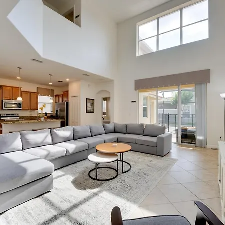 Spacious Resort Home With Pool - 11 Mi To Disney!